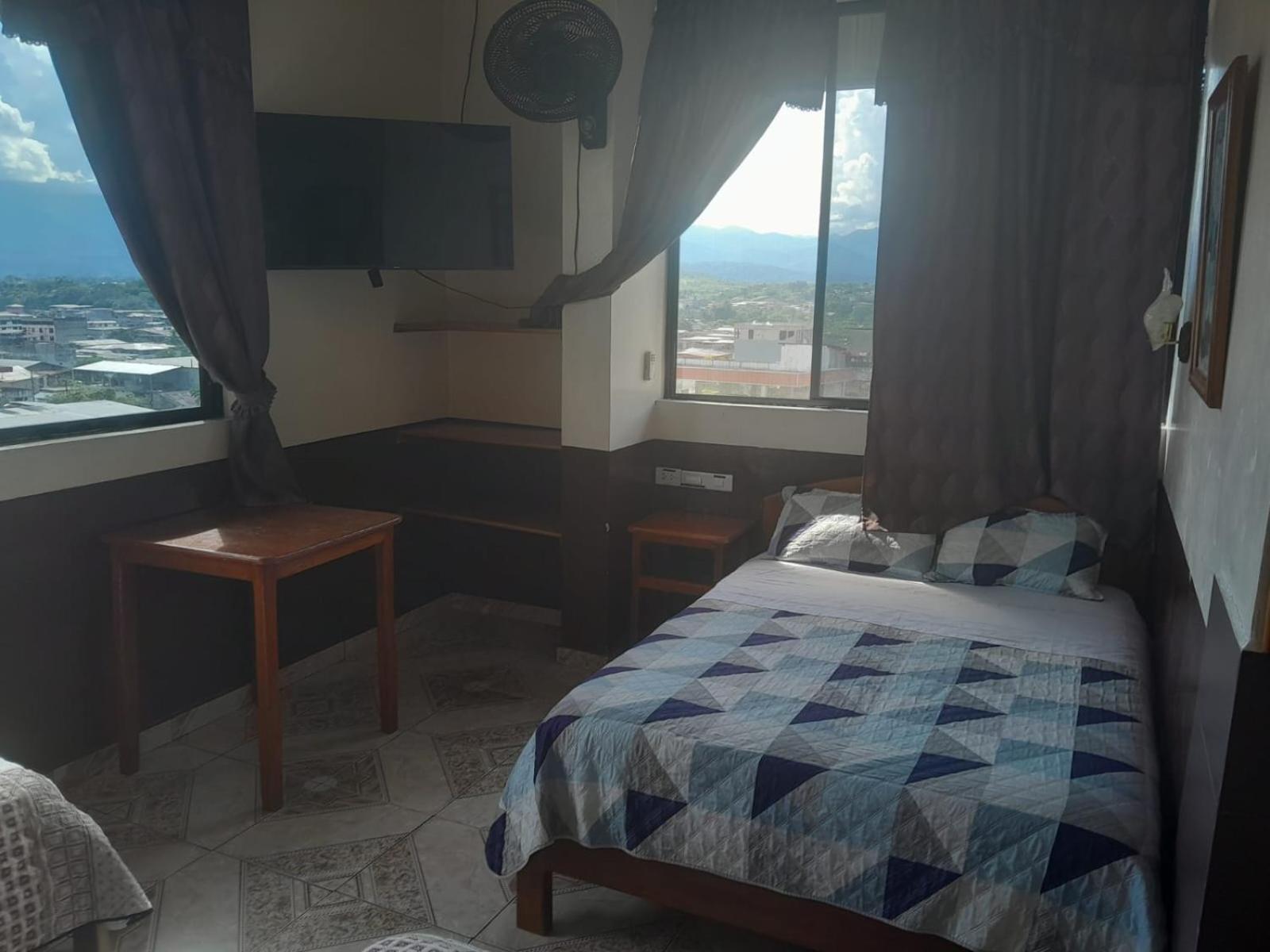 Hostal Limoncocha Tena Eksteriør billede